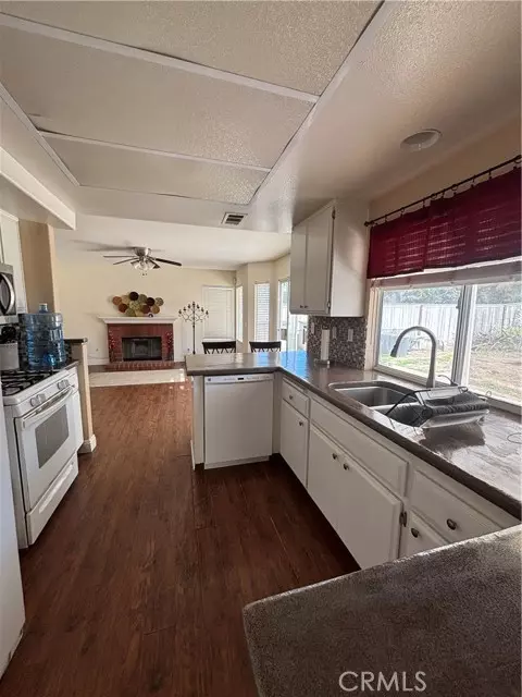 Corona, CA 92883,13021 Broken Bit Circle