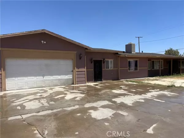 10715 3rd Avenue, Hesperia, CA 92345
