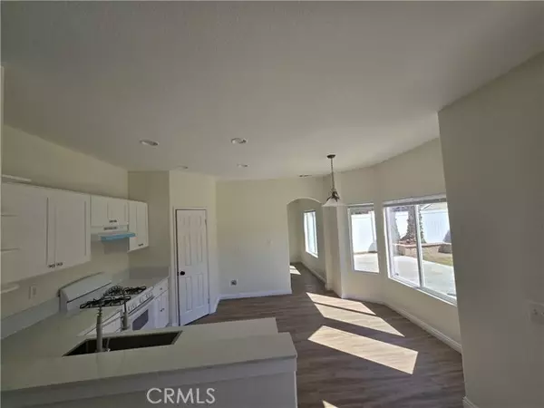 Perris, CA 92571,1989 Murrieta