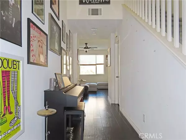 Canyon Country (santa Clarita), CA 91351,26838 Albion Way