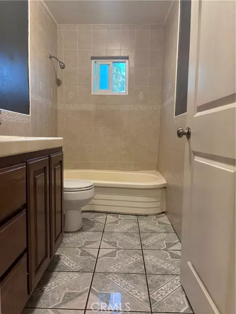 Riverside, CA 92509,4496 Agate