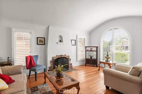 Los Angeles, CA 90032,5436 Norwich