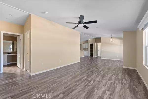 Lake Elsinore, CA 92530,401 W Pottery