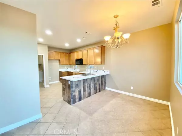 Victorville, CA 92394,15115 Fresh Water Way