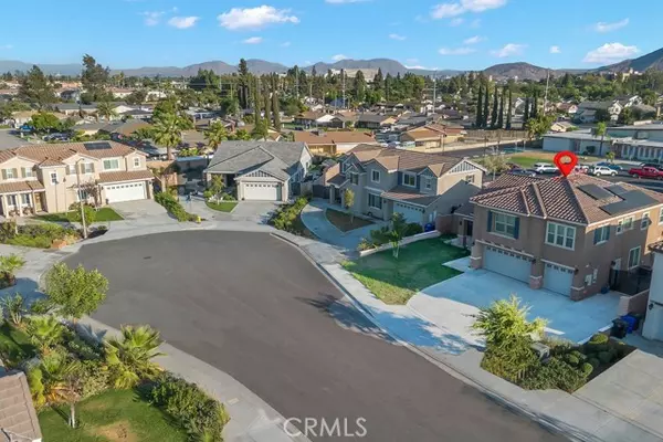 Fontana, CA 92335,16565 W London