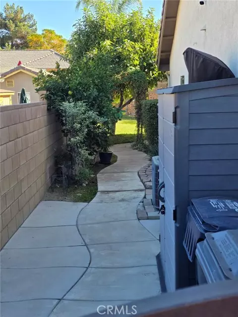 Redlands, CA 92374,1806 Madison