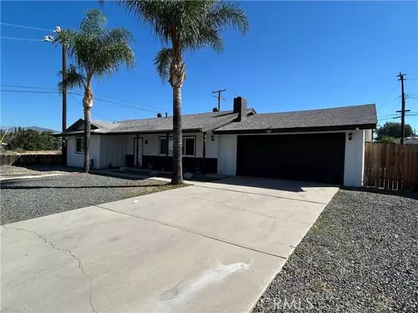 26136 Dartmouth, Hemet, CA 92544