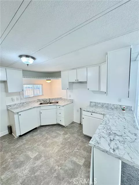 Desert Hot Springs, CA 92240,64550 Pierson #95