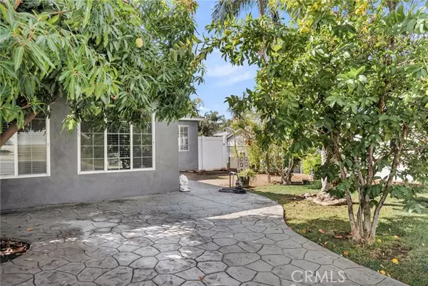 Brea, CA 92821,604 E Ash Street