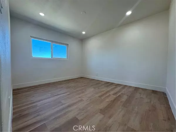 San Bernardino, CA 92407,3230 Bronson