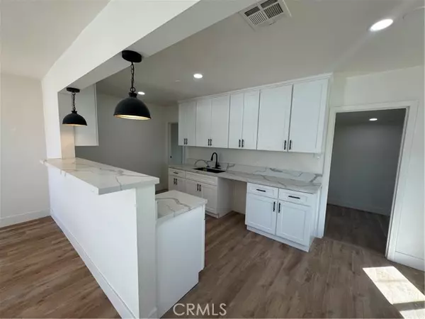 3230 Bronson, San Bernardino, CA 92407