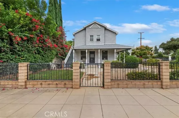 Redlands, CA 92374,323 E Colton