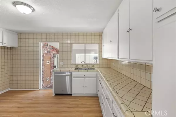 Fontana, CA 92336,7760 Blanchard