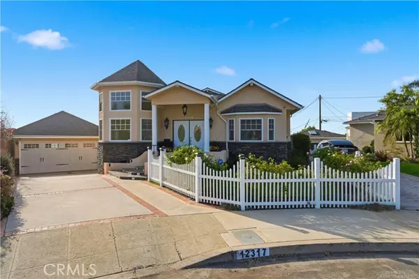 12317 Navy Street, Los Angeles, CA 90066