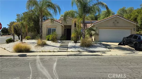 31600 Saddle Ridge Drive, Lake Elsinore, CA 92532