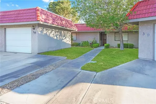 Helendale, CA 92342,27535 Lakeview Drive #37