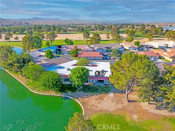 Helendale, CA 92342,27535 Lakeview Drive #37