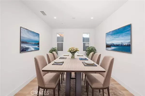 Corona, CA 92881,3704 Howe Street