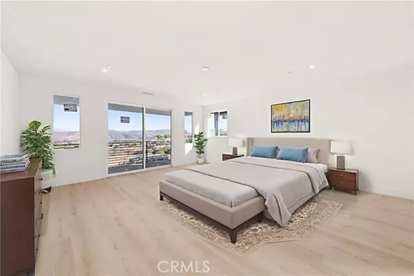 Corona, CA 92881,3704 Howe Street