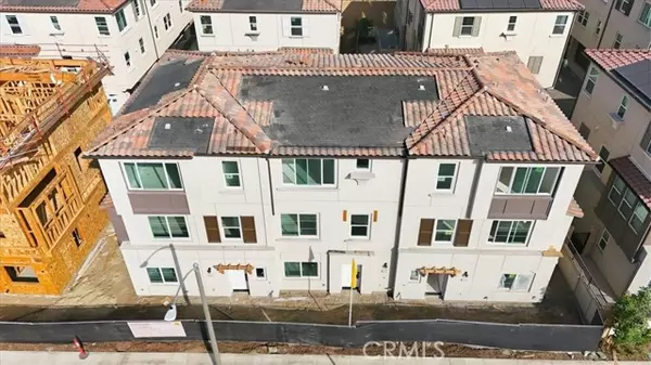 Pico Rivera, CA 90660,9326 Via Azul