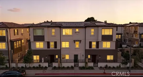 Pico Rivera, CA 90660,9324 Via Azul