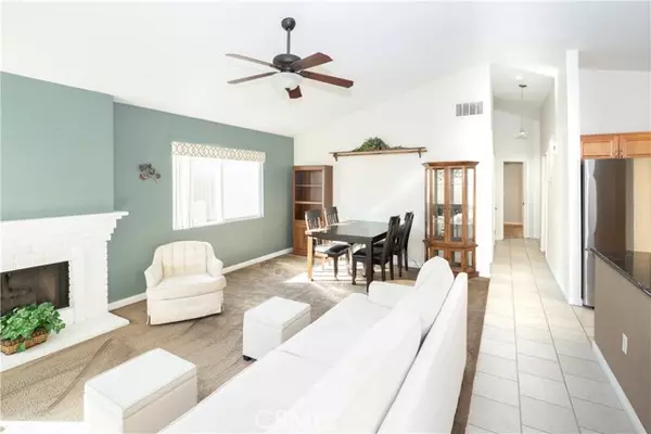 Jurupa Valley, CA 92509,6171 Darcee