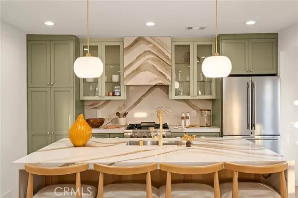 San Diego, CA 92104,2842 Gunn Street