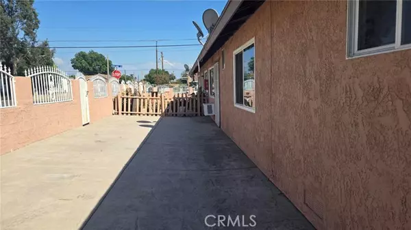 Rialto, CA 92376,308 N Millard #312