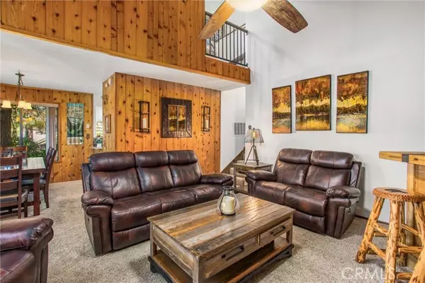 Lake Arrowhead, CA 92352,27657 Peninsula #130