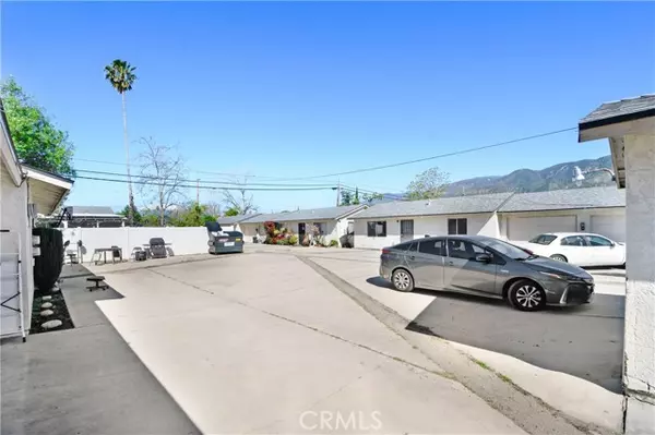 San Bernardino, CA 92407,4039 Lorraine Drive #5