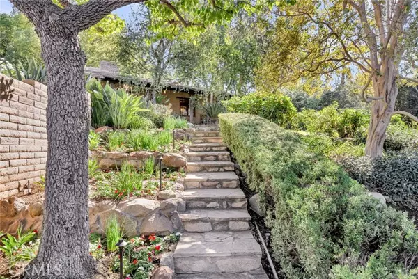 Riverside, CA 92506,6146 Hawarden Drive