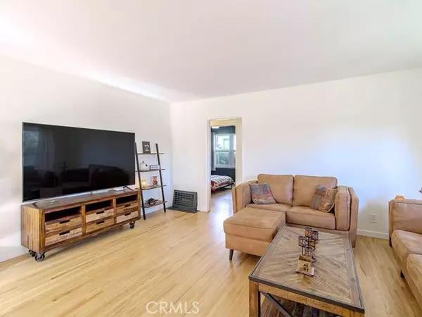 Lakewood, CA 90713,5857 Eastbrook