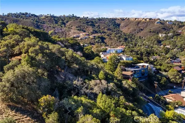 401 Winding Way, San Carlos, CA 94070