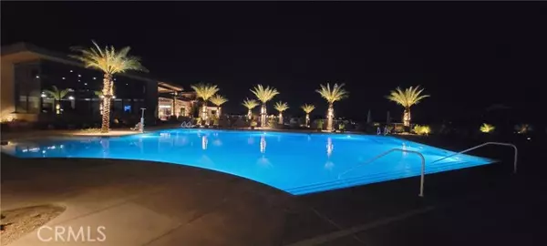 Rancho Mirage, CA 92270,82 Burgundy