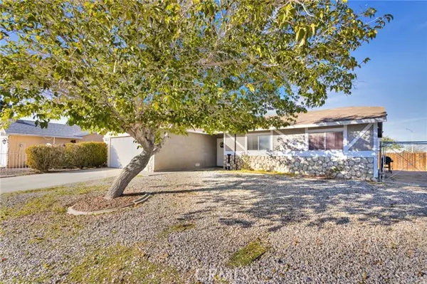 Adelanto, CA 92301,10450 Cimmeron Trail