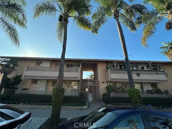 527 Cedar Avenue #2C, Long Beach, CA 90802
