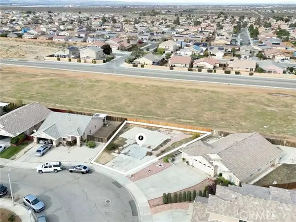 Adelanto, CA 92301,11456 Highland Court
