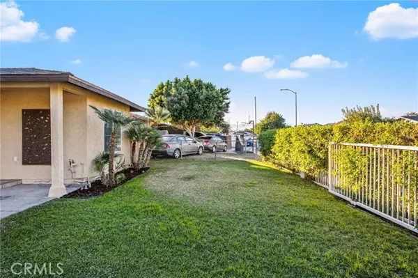 Coachella, CA 92236,84581 Via Hermosa