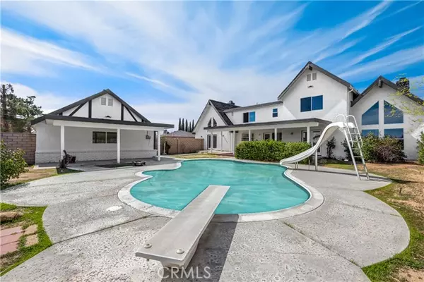 14287 Bochee, Apple Valley, CA 92307