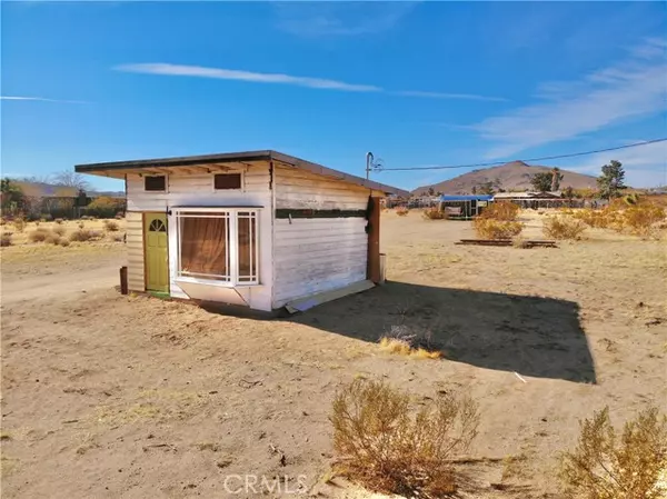 3946 Border Avenue, Joshua Tree, CA 92252