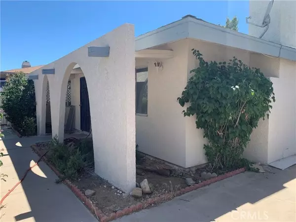 7642 Hanford Avenue, Yucca Valley, CA 92284