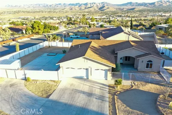 57475 Airway Court, Yucca Valley, CA 92284