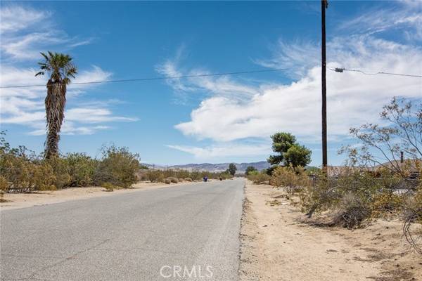 63400 Walpi Drive, Joshua Tree, CA 92252