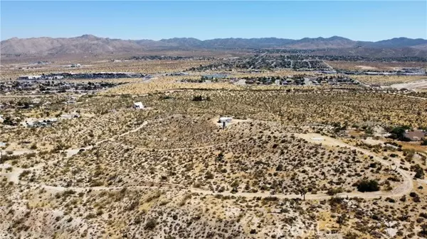 2468 Prescott Ave, Yucca Valley, CA 92284