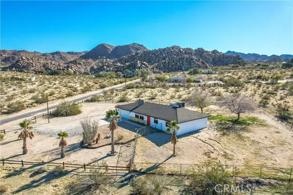 Joshua Tree, CA 92252,6992 Sierra Avenue