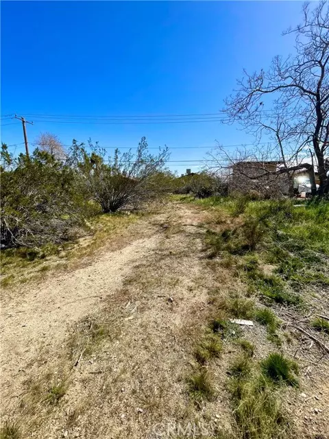 Yucca Valley, CA 92284,2 Indio Avenue