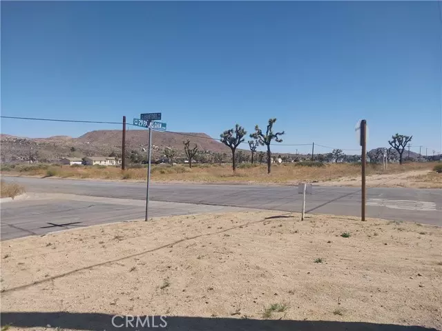 Yucca Valley, CA 92284,729 Twentynine Palms