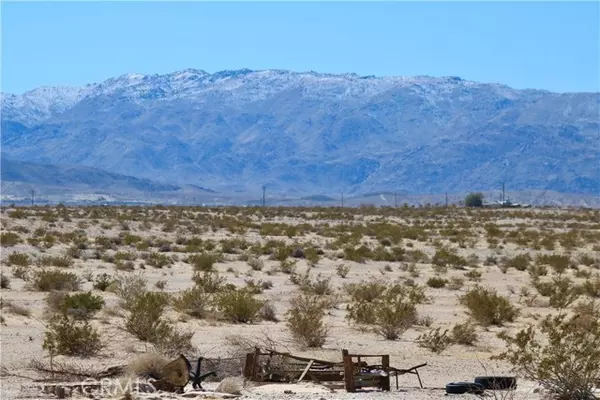 Twentynine Palms, CA 92277,6 Topaz Avenue