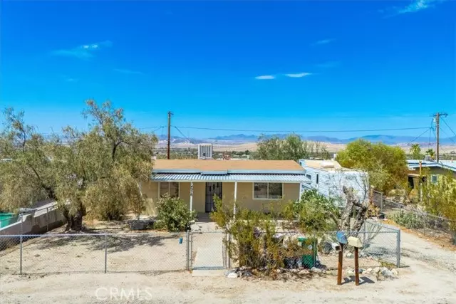 Twentynine Palms, CA 92277,74976 Serrano Drive