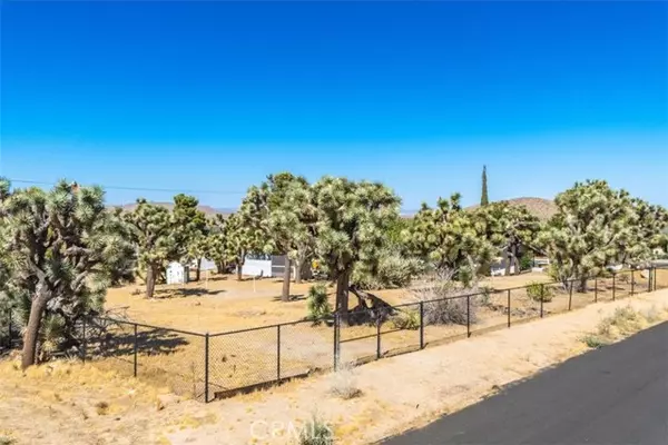 0 Hidden Gold Drive, Yucca Valley, CA 92284